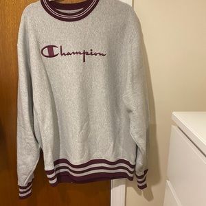 Champion crew neck sweatshirt